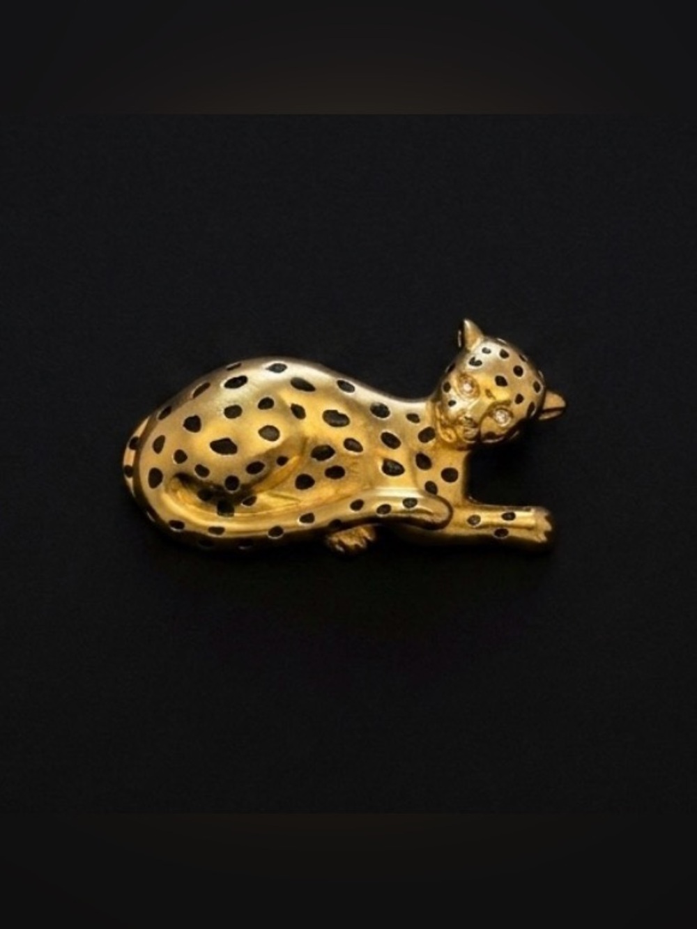 #291 Vintage Doreen Ryan Gold-tone Leopard Brooch Pin